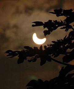 EclipseGuwahati.jpg
